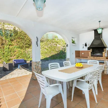 Dalia By Interhome Casa vacanze Vidreres